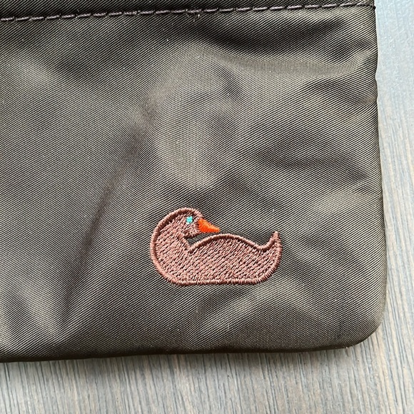 Dooney & Bourke Cross body bag Purse Nylon Tripple Zip North South - Picture 4 of 9